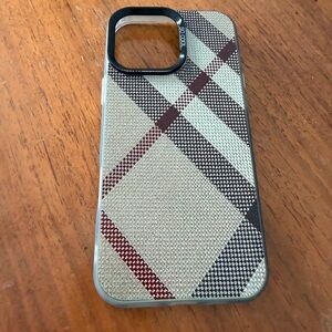 Plaid Pattern iPhone 16 pro max Case
